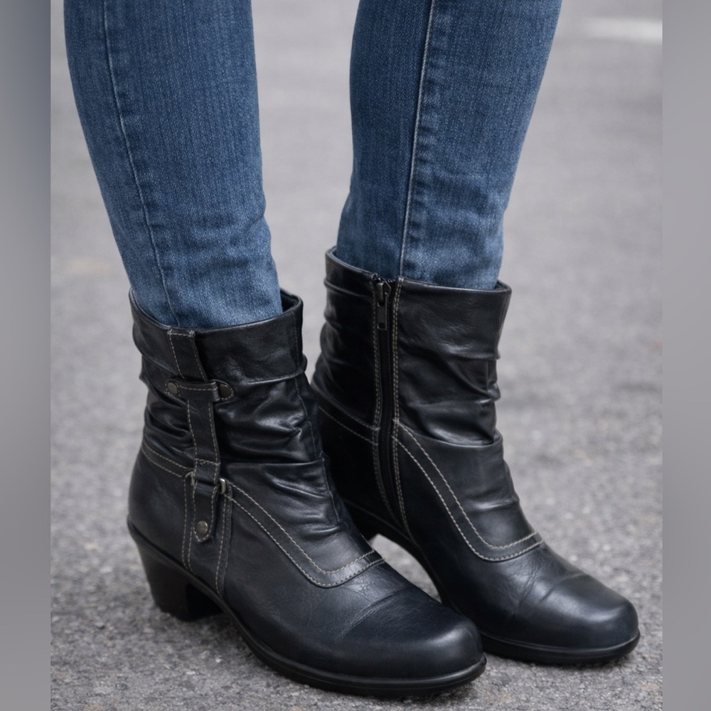 Jasmin women’s low heeled ankle boots 10 wide